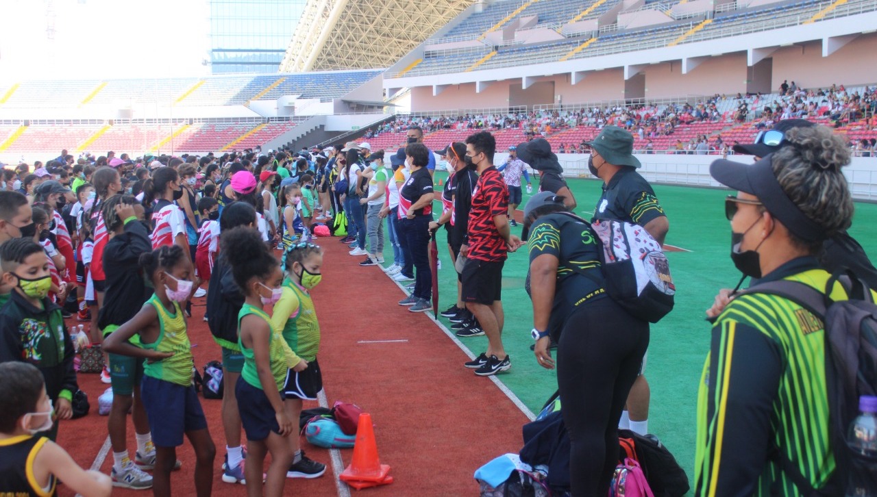 Imagen principal del artículo: El atletismo capta la atención de la infancia costarricense: evento especial atrajo a más de 500 niños y niñas