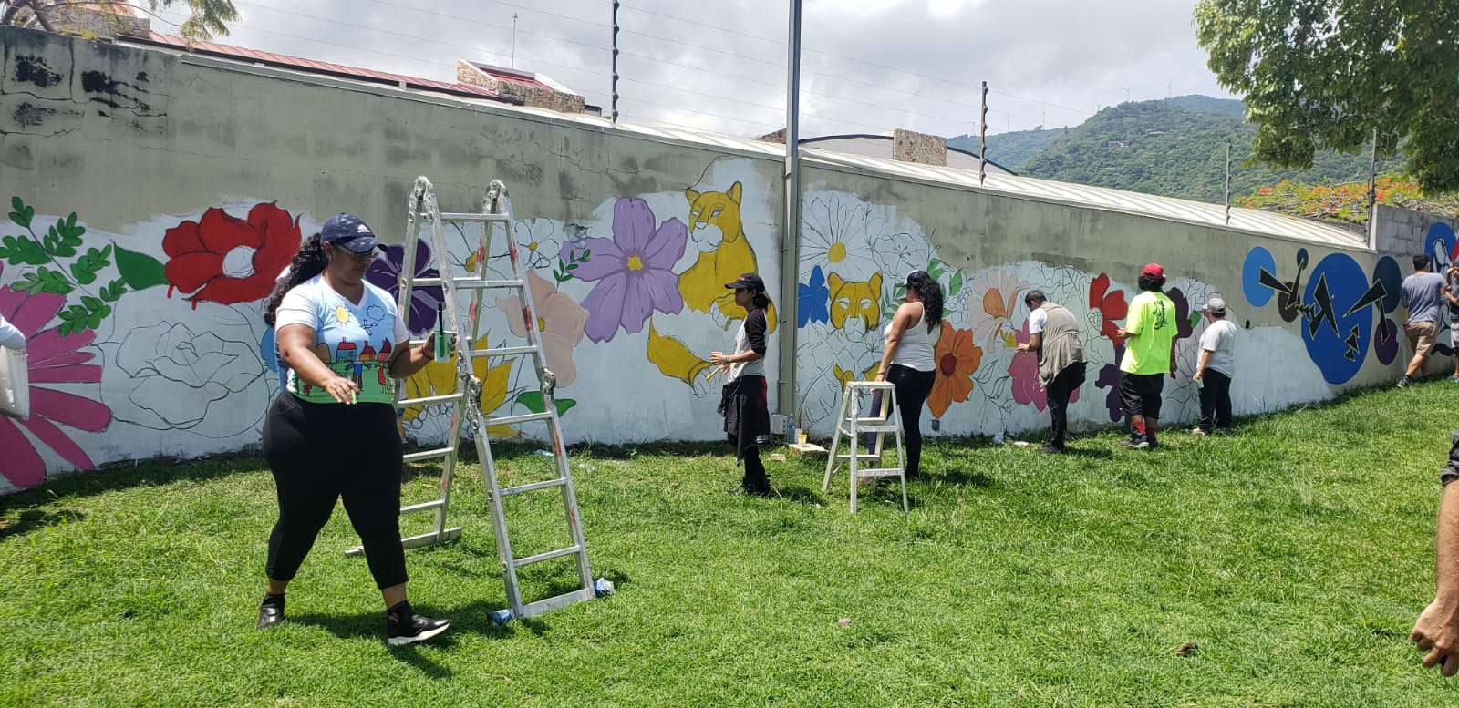 Imagen principal del artículo: “Chimba pinta bien": Río Oro se transforma con obra de 300 metros de arte