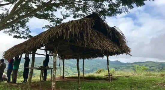 Jovén cabécar fue atacado con un puñal en China Kichá