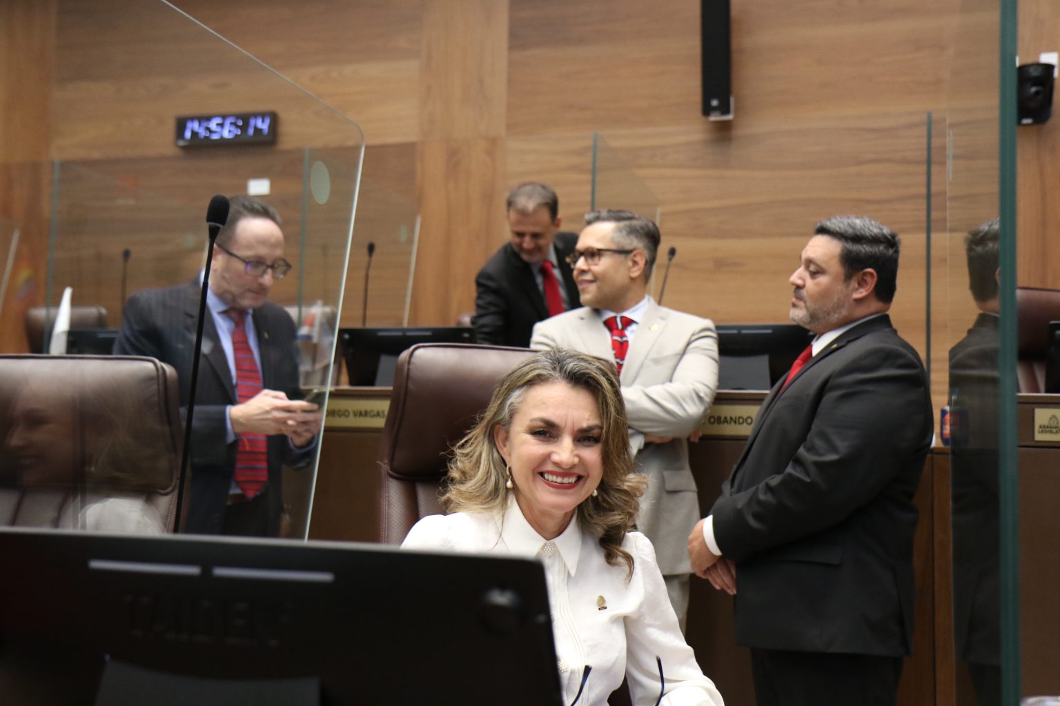 Imagen principal del artículo: Protocolo de Nagoya pasa el primer debate y va a consulta ante la Sala IV tras polémica discusión