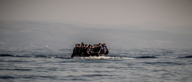 Tribunal británico rechaza recursos contra plan de asilo para refugiados en Ruanda
