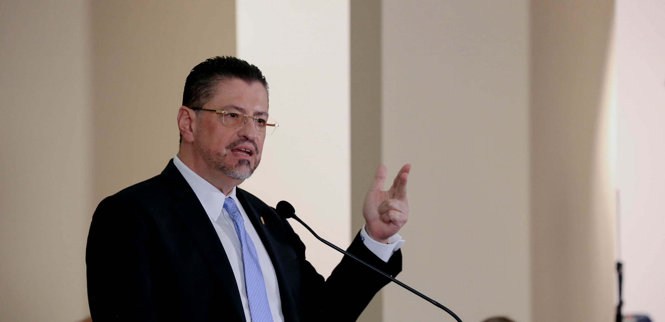 Imagen principal del artículo: Ambientalistas advierten sobre deriva autoritaria de Chaves en materia ambiental