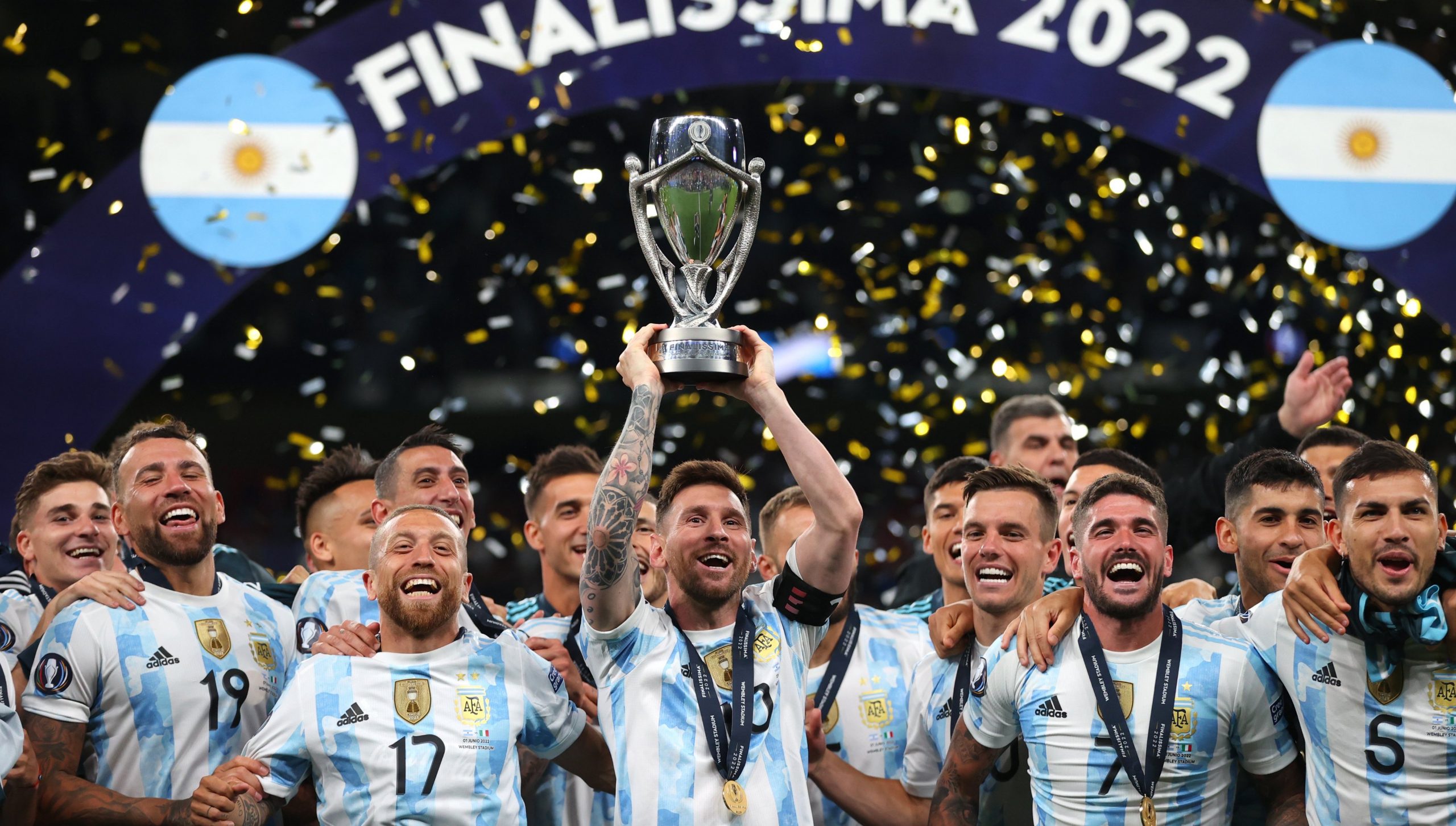 Imagen principal del artículo: Argentina se proclama campeón de la Finalissima después de golear 3-0 a Italia