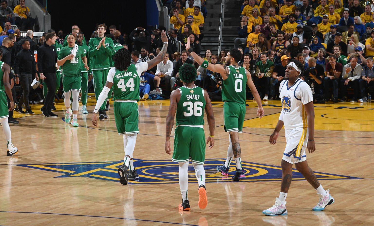 Imagen principal del artículo: Con remontada incluida, los Boston Celtics se adelantan 1-0 en las finales de la NBA 2022