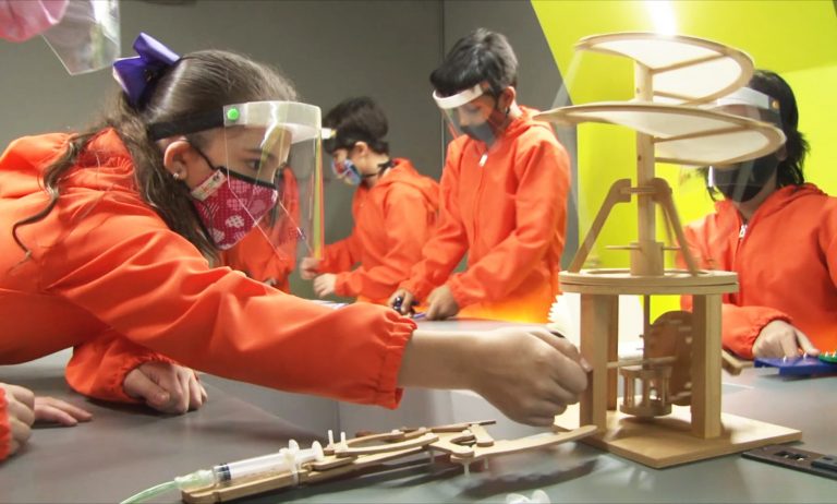 Proyecto del Museo de los Niños busca acercar a los jóvenes a carreras en el área tecnológica