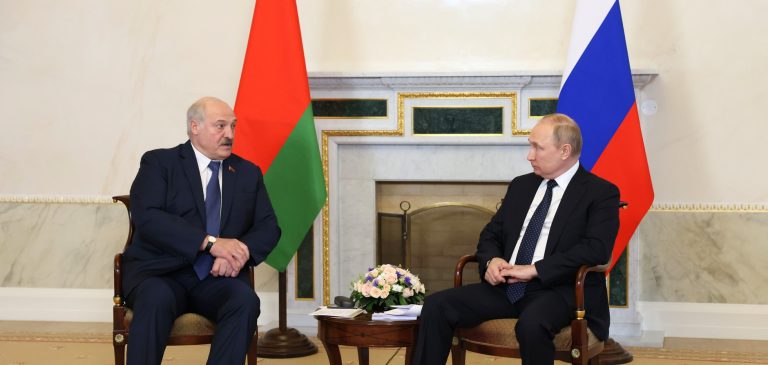 Putin anuncia la entrega de misiles de corto alcance con capacidad nuclear a Bielorrusia