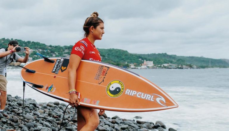 Brisa Hennessy se juega la clasificación al evento final del Tour Mundial 2022 en Sudáfrica