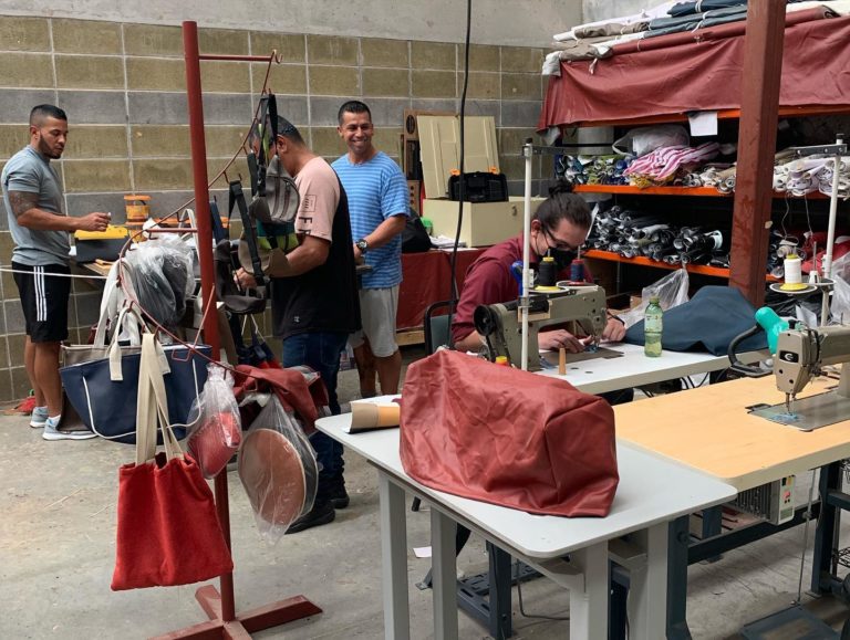 UnLock: una propuesta de inserción laboral para las personas privadas de libertad