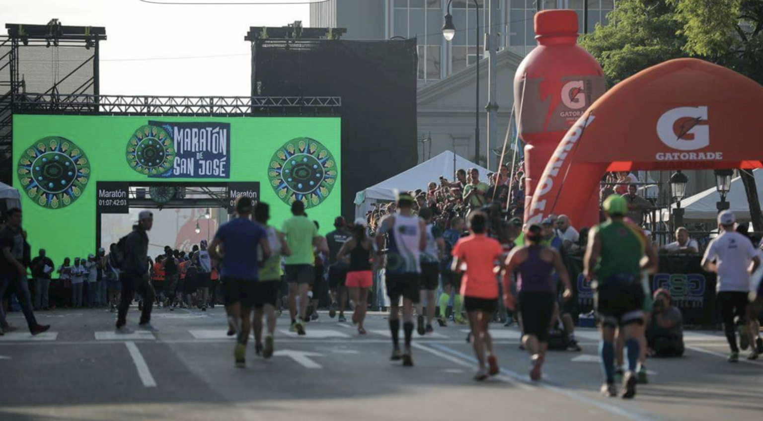 Imagen principal del artículo: Gobierno reglamentó ley que agilizará la obtención de permisos para eventos deportivos en vías públicas