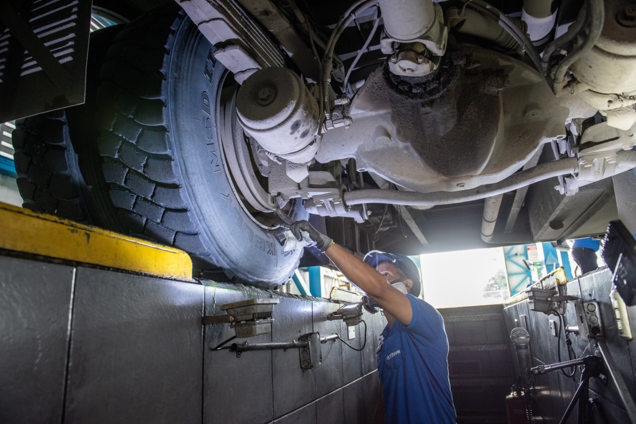 Imagen principal del artículo: Apelan selección de Dekra como encargada de revisión técnica; MOPT esperará resolución de Contraloría