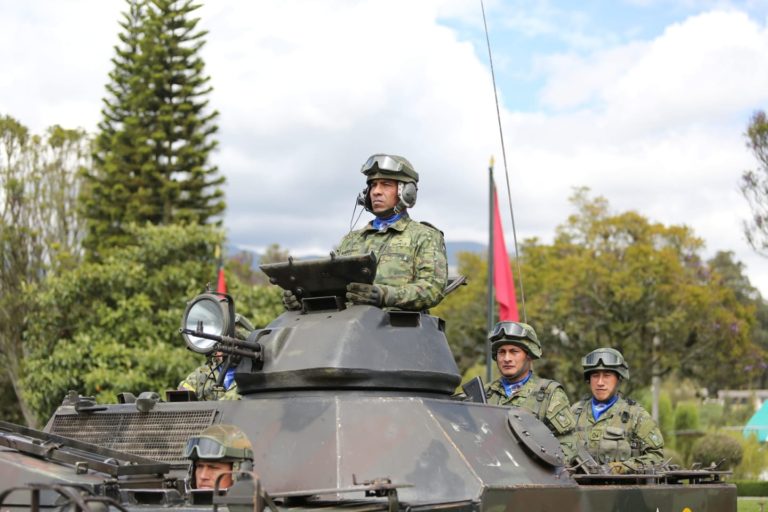 Gobierno ecuatoriano extiende estado de excepción tras nuevo aumento de la violencia