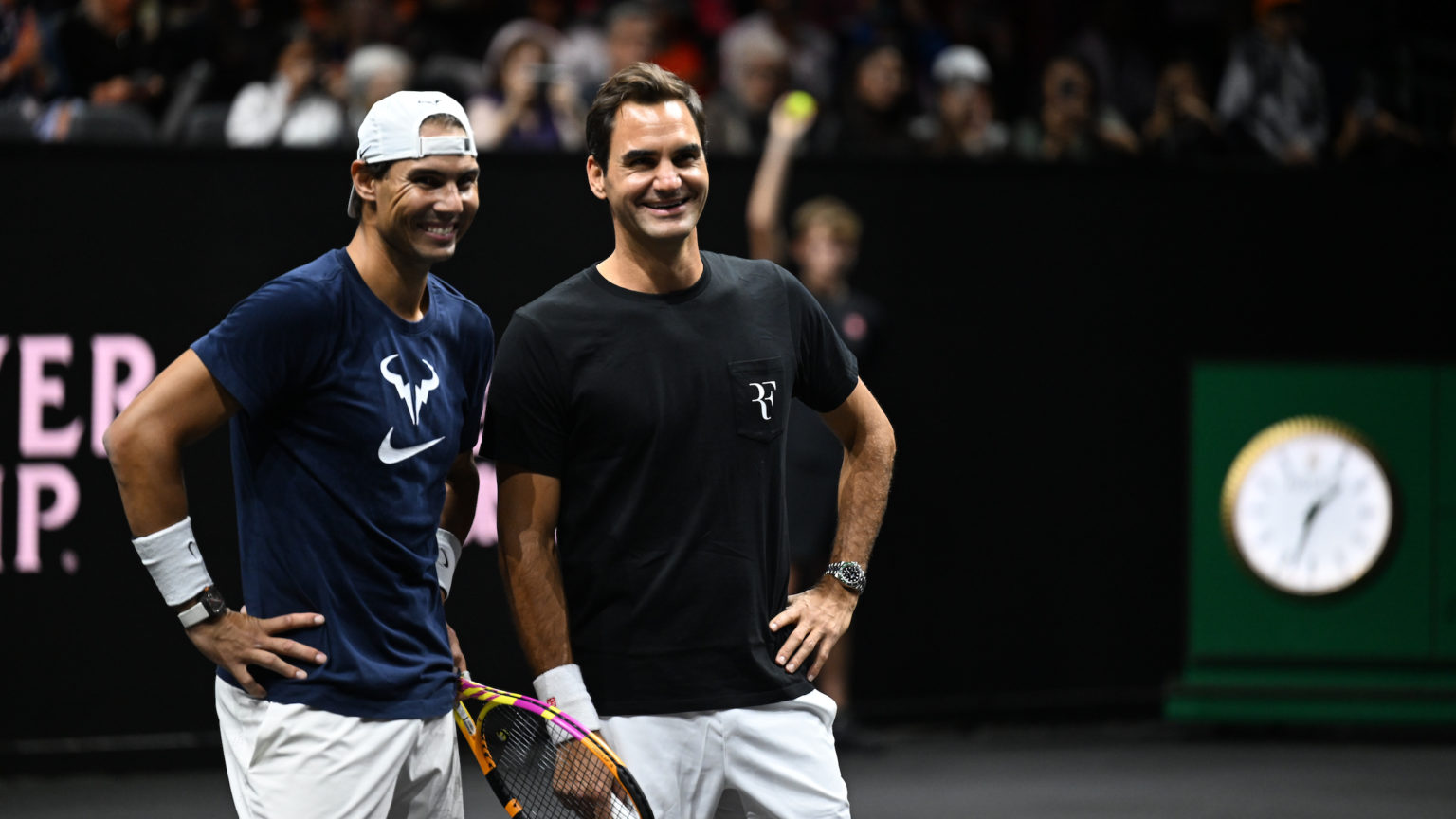 Imagen principal del artículo: Oficial: Roger Federer jugará el último partido de su carrera profesional junto a Rafa Nadal