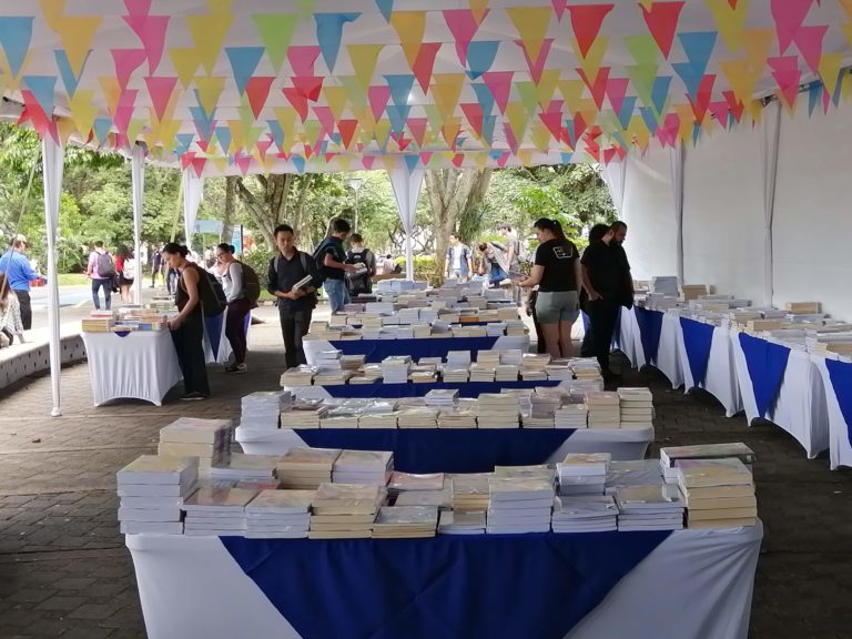 Fiesta del libro en la UCR contará con presencia de 42 expositores nacionales