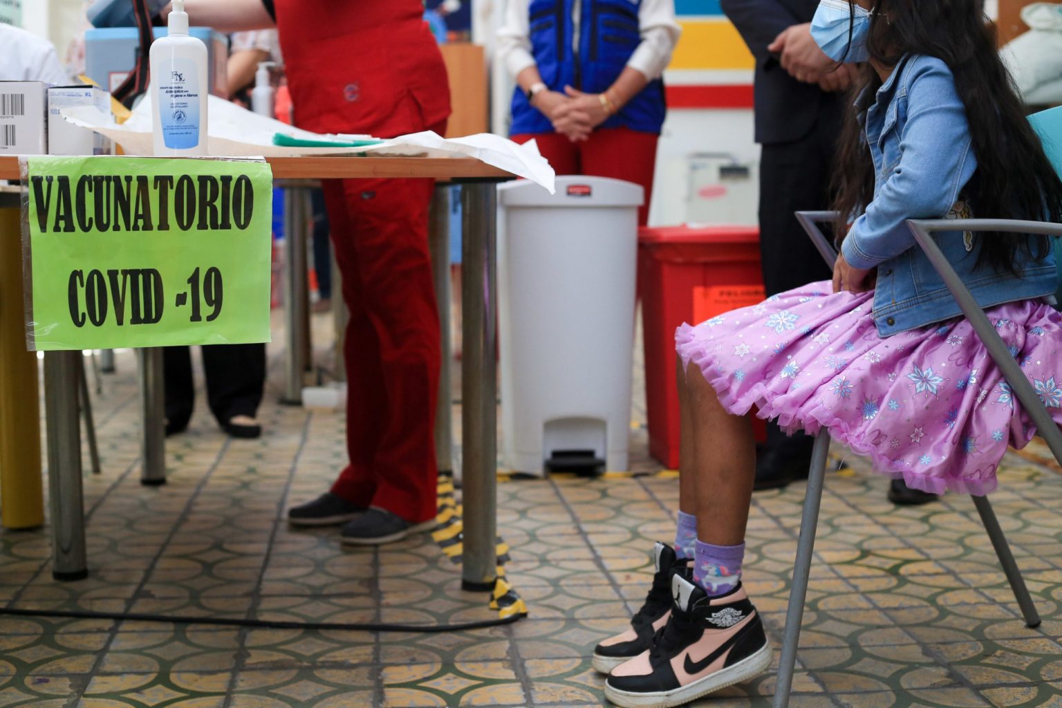Imagen principal del artículo: CNE anuncia que vacunas pediátricas contra COVID-19 comenzarán a llegar al país a fin de mes