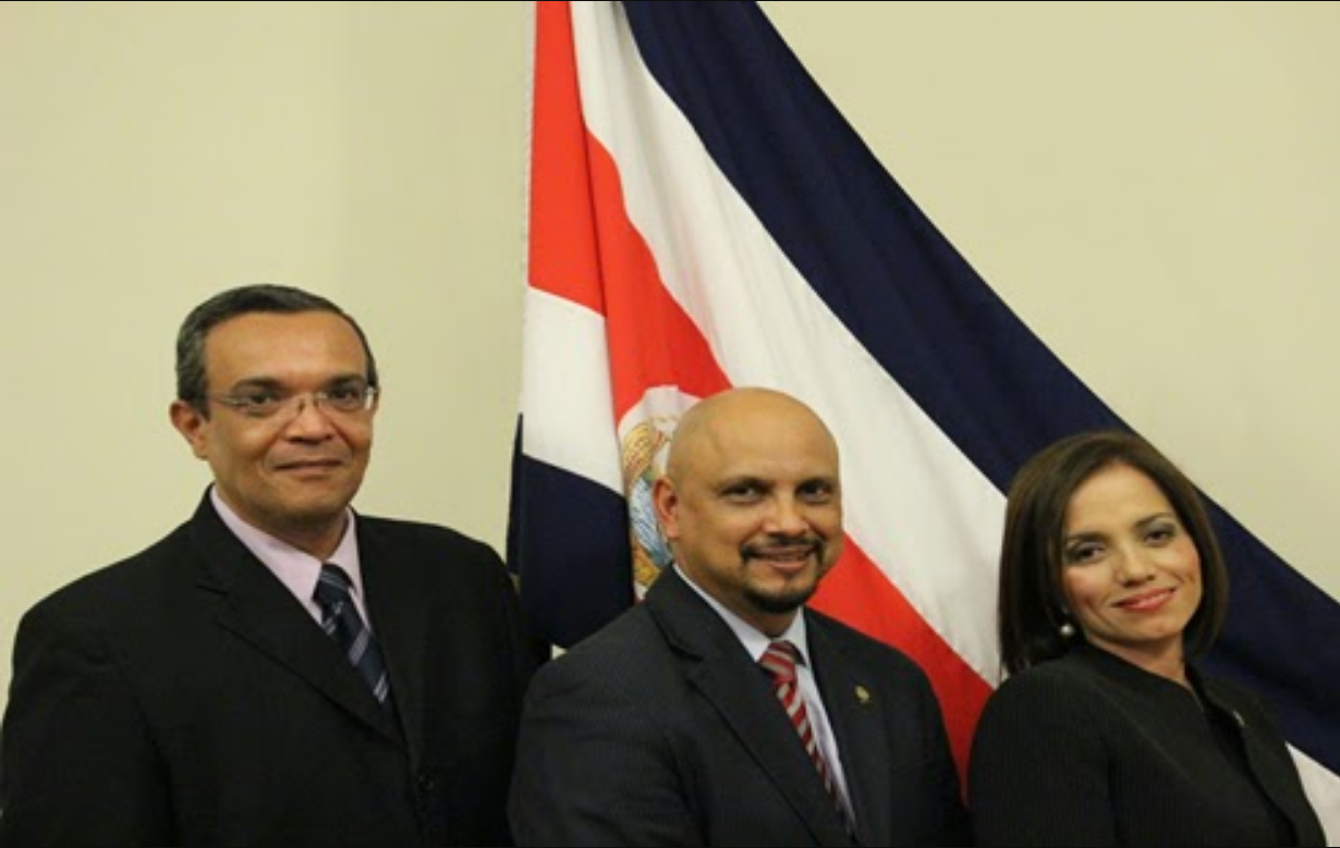 Imagen principal del artículo: Exdiputados del PASE condenados a cárcel por nombramientos fantasma