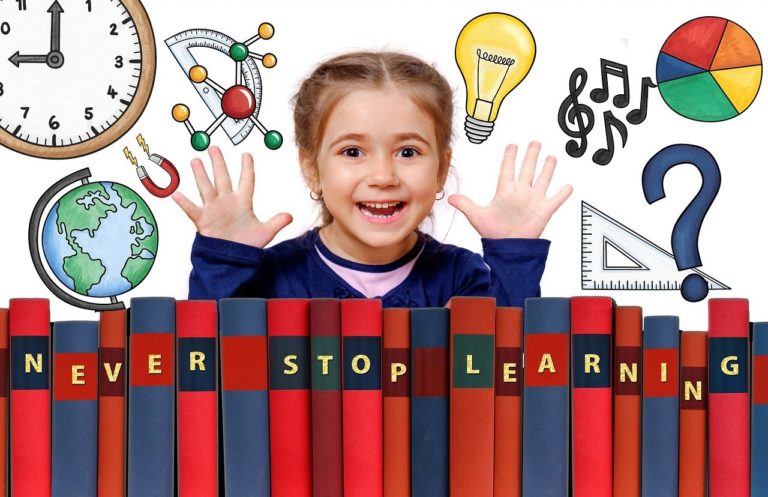 La alfabetización digital en niños es importante y no debemos privarlos de la tecnología en la nueva era de la revolución 4.0