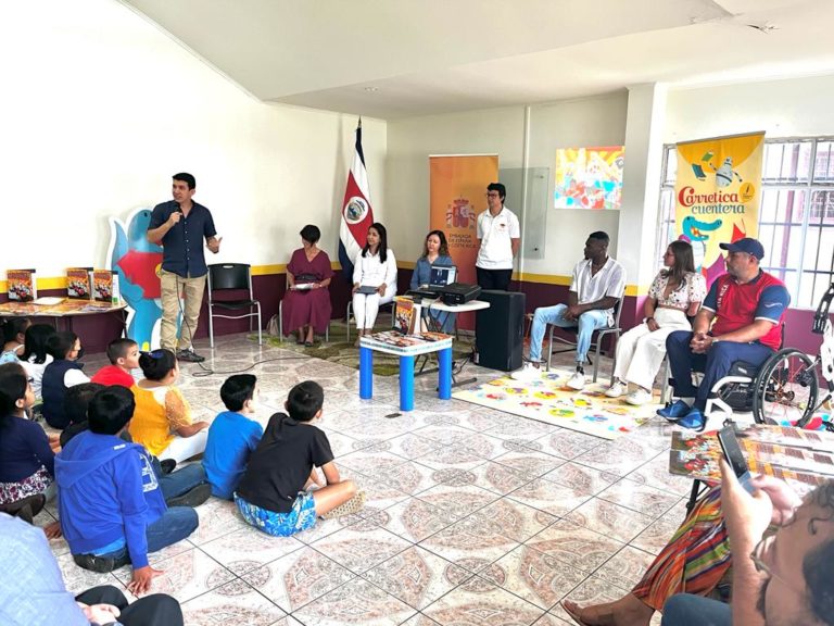 Instituciones lanzan libro infantil con las historias de los atletas paralímpicos