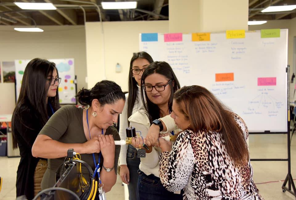 Imagen principal del artículo: Organizaciones se unen para realizar la edición 2022 del “Rally Femenino de Tecnologías”