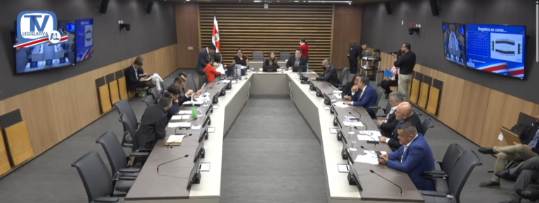 Congresistas de cinco fracciones proponen que Tucurrique sea cantón