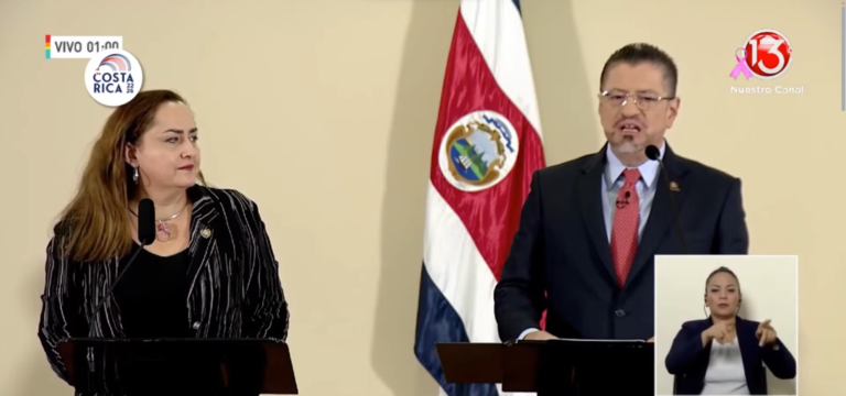 Chaves sobre crisis migratoria: "lo que vamos a hacer es dejarlos pasar, ayudarlos"