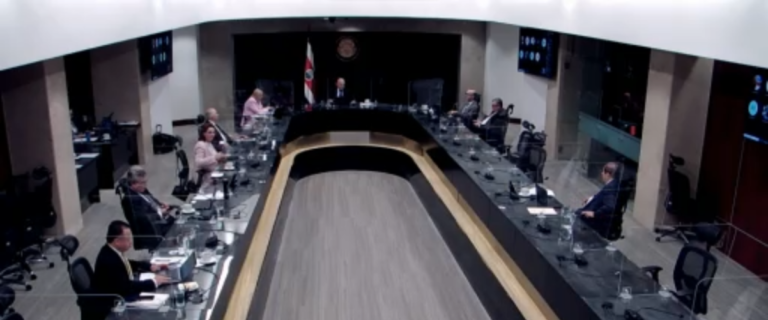 La Corte frente a una elección determinante