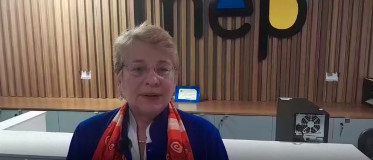 "Receso lluvioso" enciende nuevas polémicas en Salud y el MEP