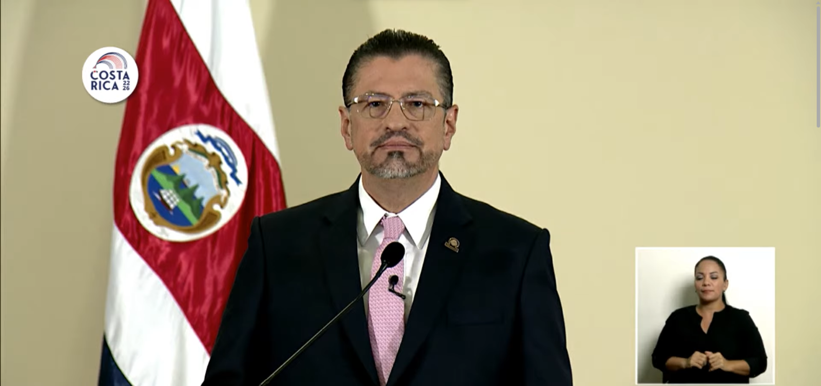 Imagen principal del artículo: Chaves sobre posible apoyo a nominación de Laura Chinchilla a la presidencia del BID: "Lo veo con reserva"