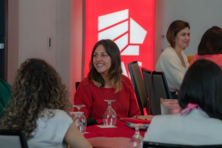 Academia del BAC impulsará formación de mujeres pequeñas empresarias