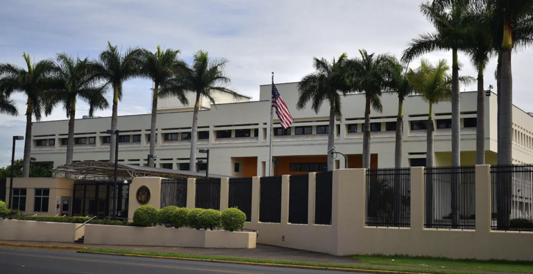 Embajada de Estados Unidos abre convocatoria para becar a profesionales graduados