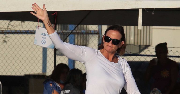 Claudia Poll se incorpora al equipo de entrenadores de la selección nacional de Costa Rica