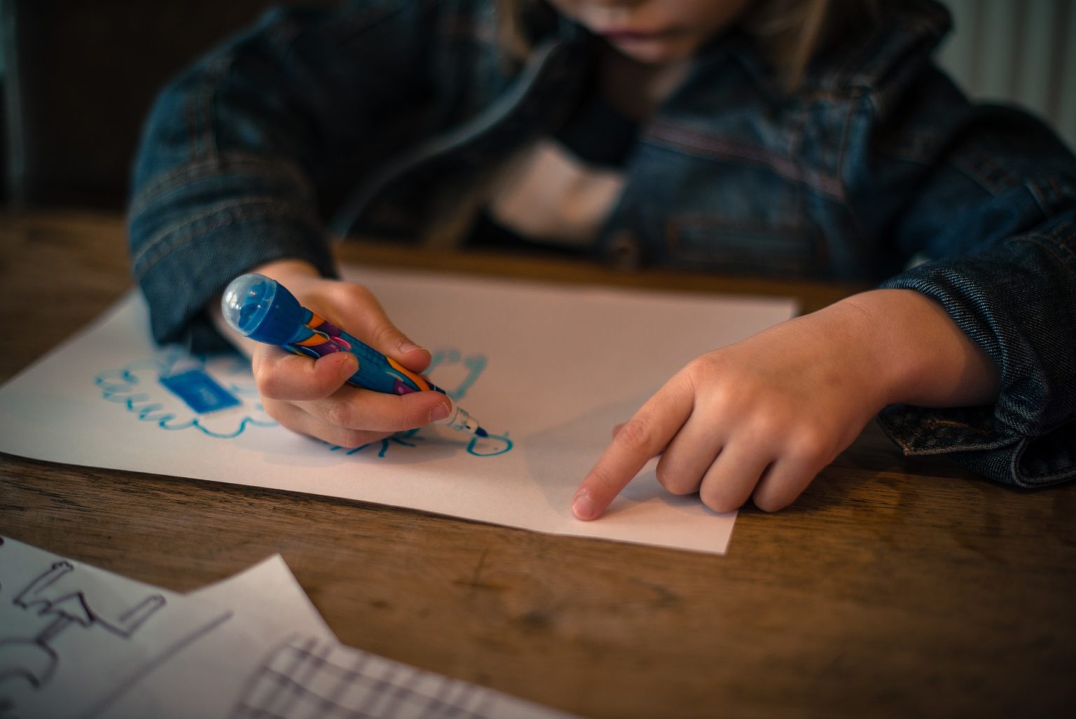 Imagen principal del artículo: Manifiesto por el fomento de la creatividad en la niñez