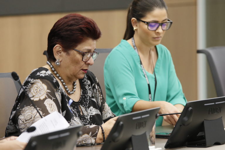 Comisión de Nombramientos desecha calificación de Dinorah Barquero a candidato a magistrado a la Sala III