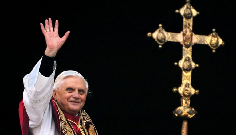 Fallece el papa emérito, Benedicto XVI, a los 95 años de edad