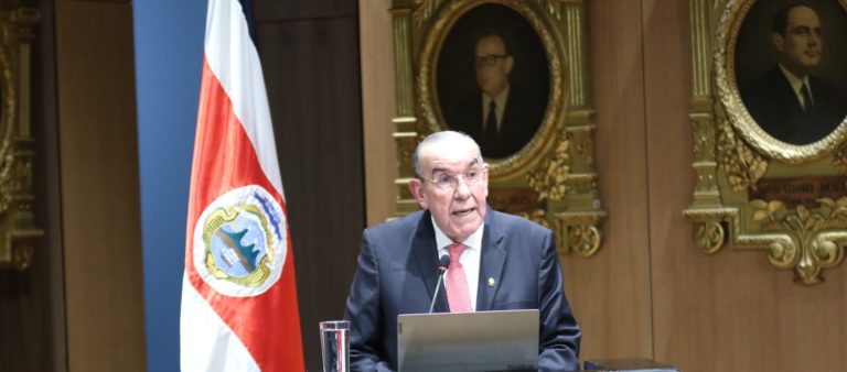 Caso BCT: Asamblea responde con dos movimientos