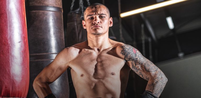 David "Medallita" Jiménez disputará título mundial de boxeo en Wembley, Inglaterra