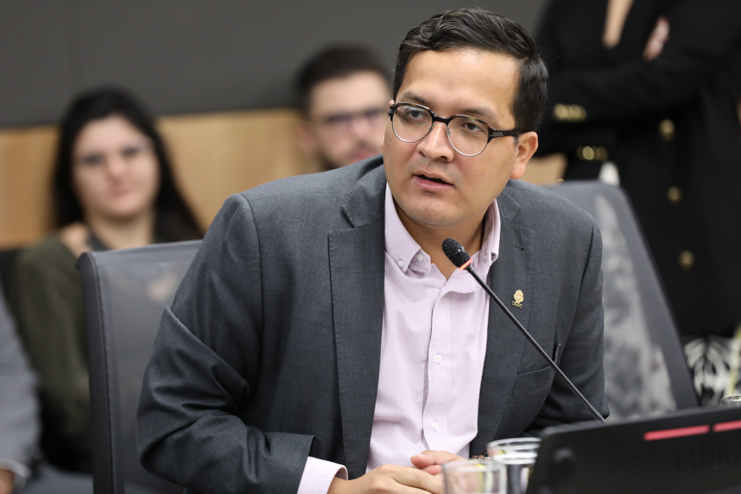 Imagen principal del artículo: Diputado del Frente Amplio propone proyecto para brindar seguridad jurídica al derecho a la lactancia