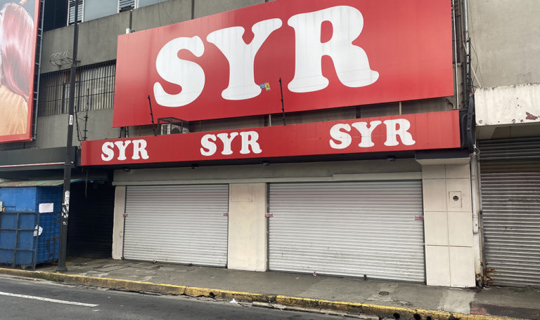 Sentencias a tiendas SYR suman más de 23 millones de colones en multas por condenatorias