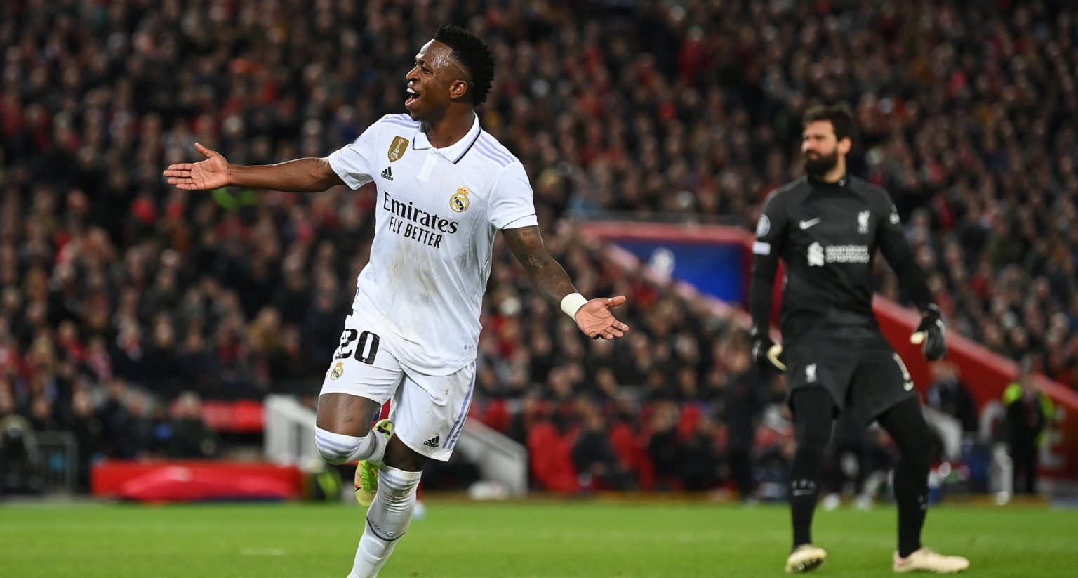 Imagen principal del artículo: Lo típico en la Champions League: Real Madrid remonta y propina goleada al Liverpool en su propia casa