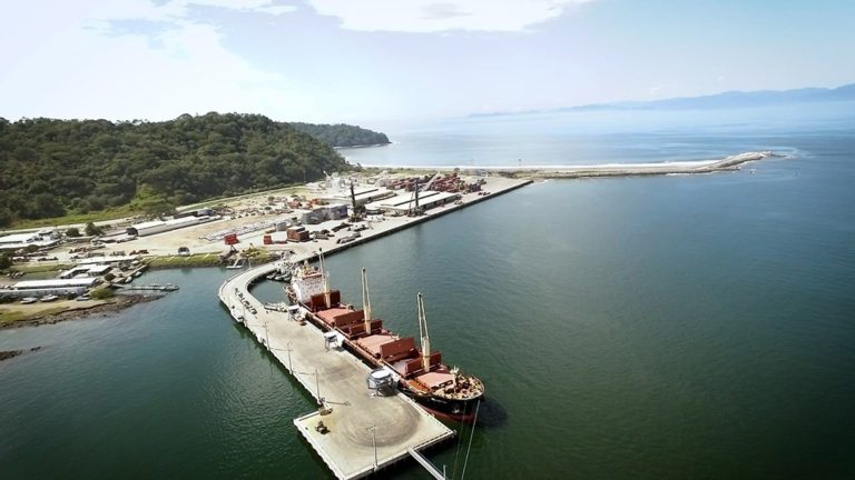 Gobierno adelantará dragado en Puerto Caldera
