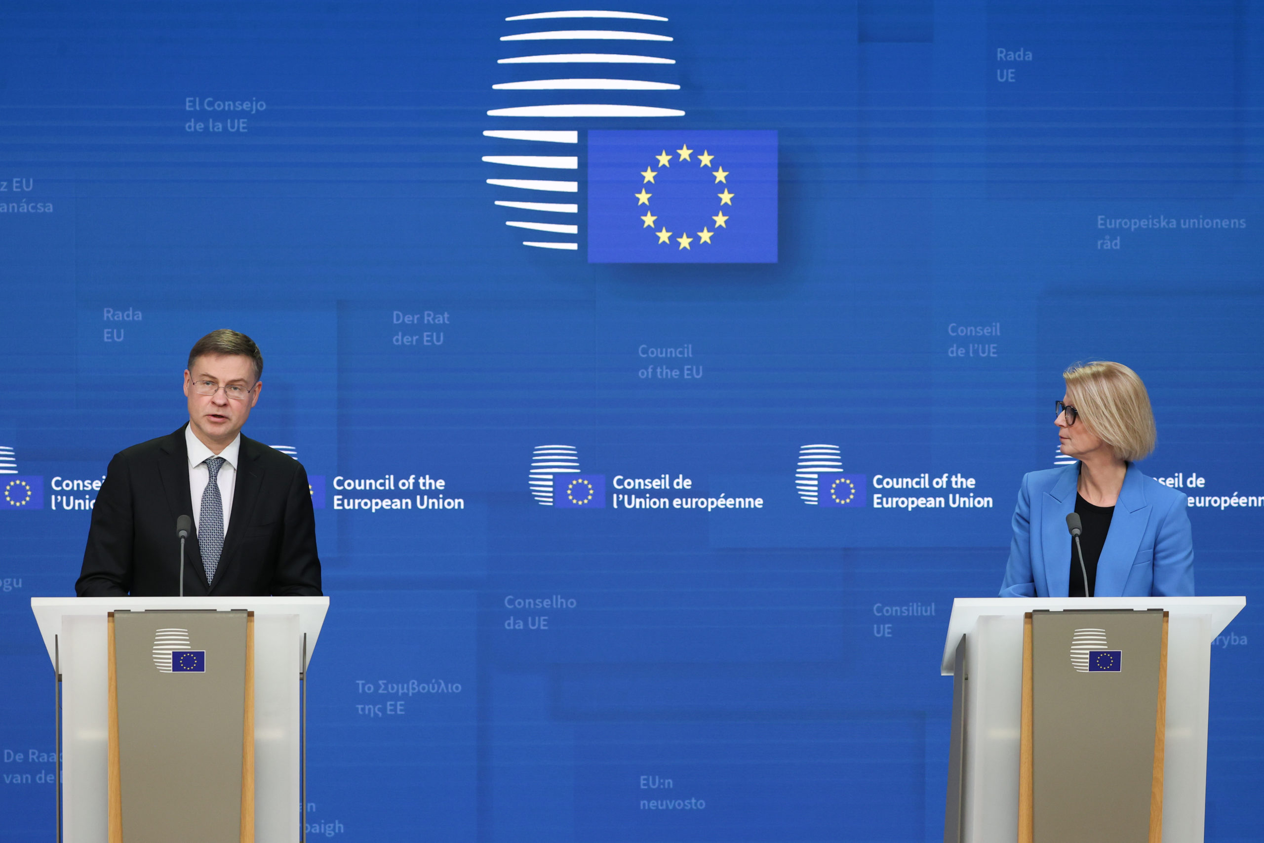 Imagen principal del artículo: Costa Rica, Rusia, Islas Vírgenes Británicas e Islas Marshall entran en lista de paraísos fiscales de la Unión Europea