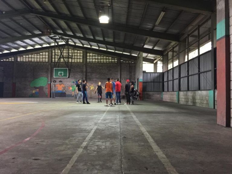 Fundación Healing Movement lleva la danza a jóvenes privados de libertad en el Centro de Formación Zurquí