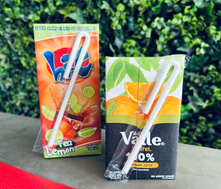 Envases de Coca-Cola FEMSA tendrán pajillas biodegradables