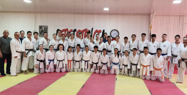 Karatecas le dan a Costa Rica 7 boletos directos hacia los Juegos Centroamericanos y del Caribe