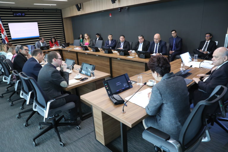 Comisión rechaza reforma constitucional para quitar inmunidad a altos jerarcas denunciados por corrupción