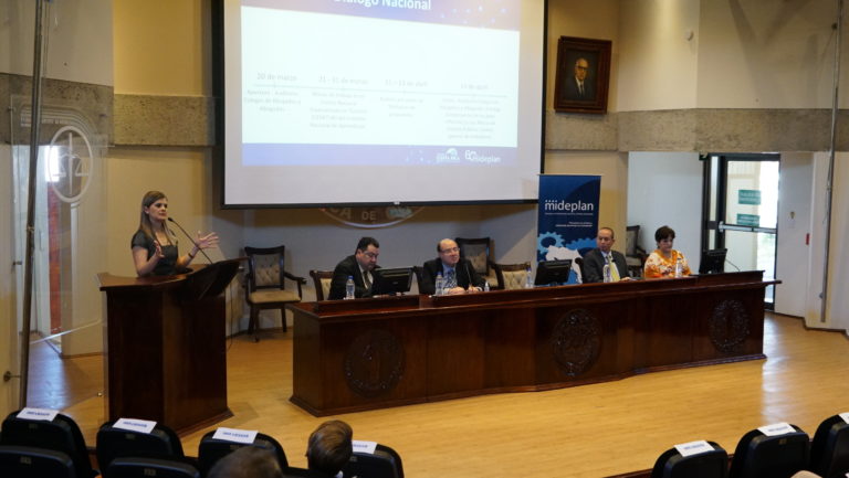 Sindicatos desisten de participar de Diálogo Nacional del Gobierno sobre empleo público