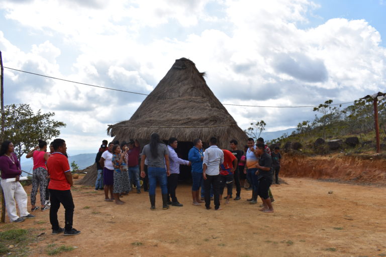 Celebrar para resistir: Pueblo indígena de Salitre conmemoró el cuarto aniversario del asesinato de Sergio Rojas Ortiz