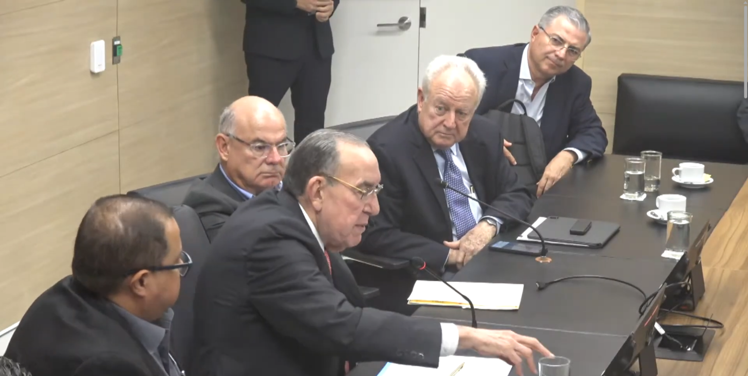 Imagen principal del artículo: Presidente Cámara de Industrias: “es evidente que el Banco Central ha perdido cierta autonomía”