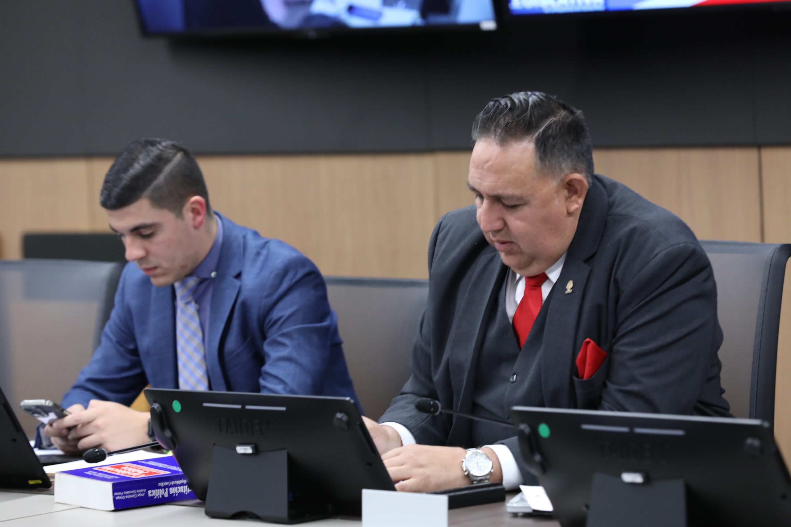 Imagen principal del artículo: Leslye Bojorges redirigió ofrecimiento de "ayuda" de involucrados en caso Madre Patria a alcaldesa de San Ramón