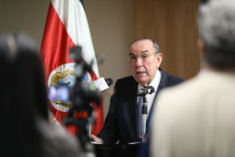 Ante percibida inacción, Rodrigo Arias cita a jerarcas judiciales y de policía para atender crisis de inseguridad
