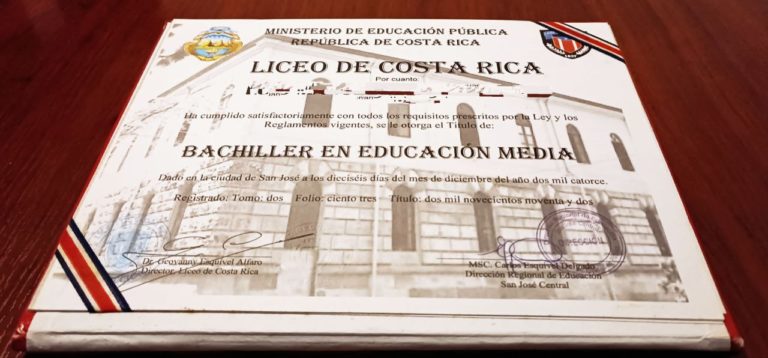 Comisión avala proyecto para entregar títulos de bachillerato a quienes no superaron pruebas nacionales antes de 2019